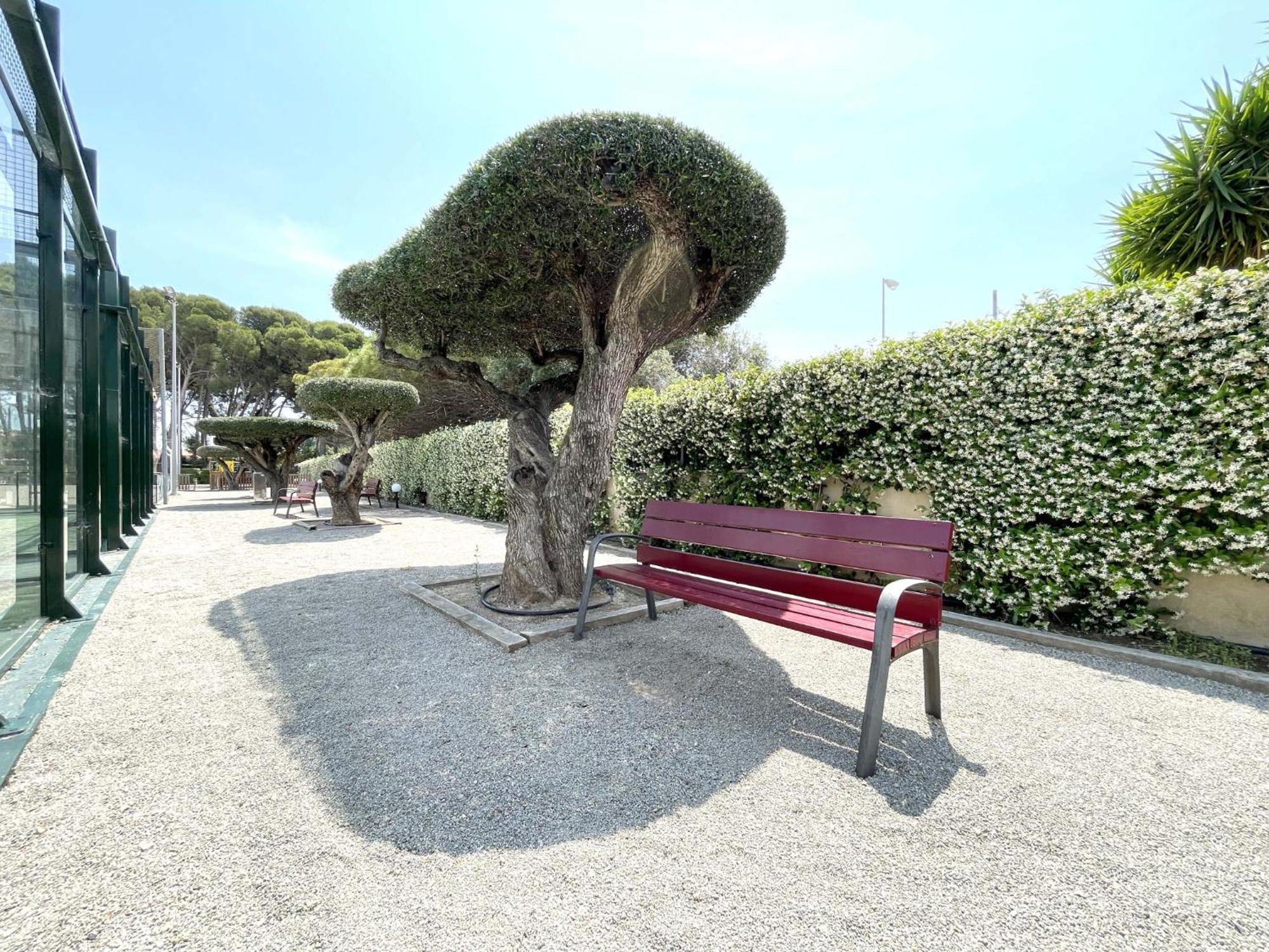 Luxurycambrils Resort&Spa Buitenkant foto
